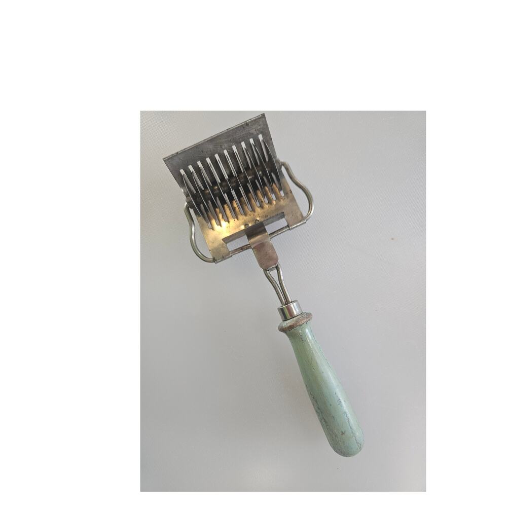 Vintage Pasta Cutter Vintage Kitchen Utensil Vintage Pastry Cutter Germany
